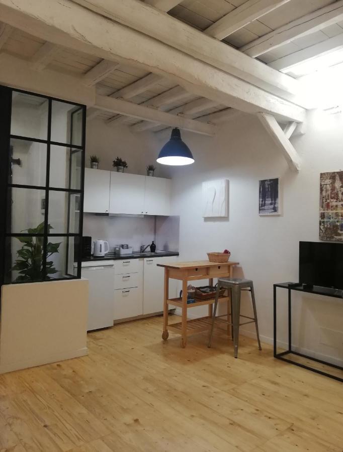 Apartments Campo De Fiori Рим Экстерьер фото