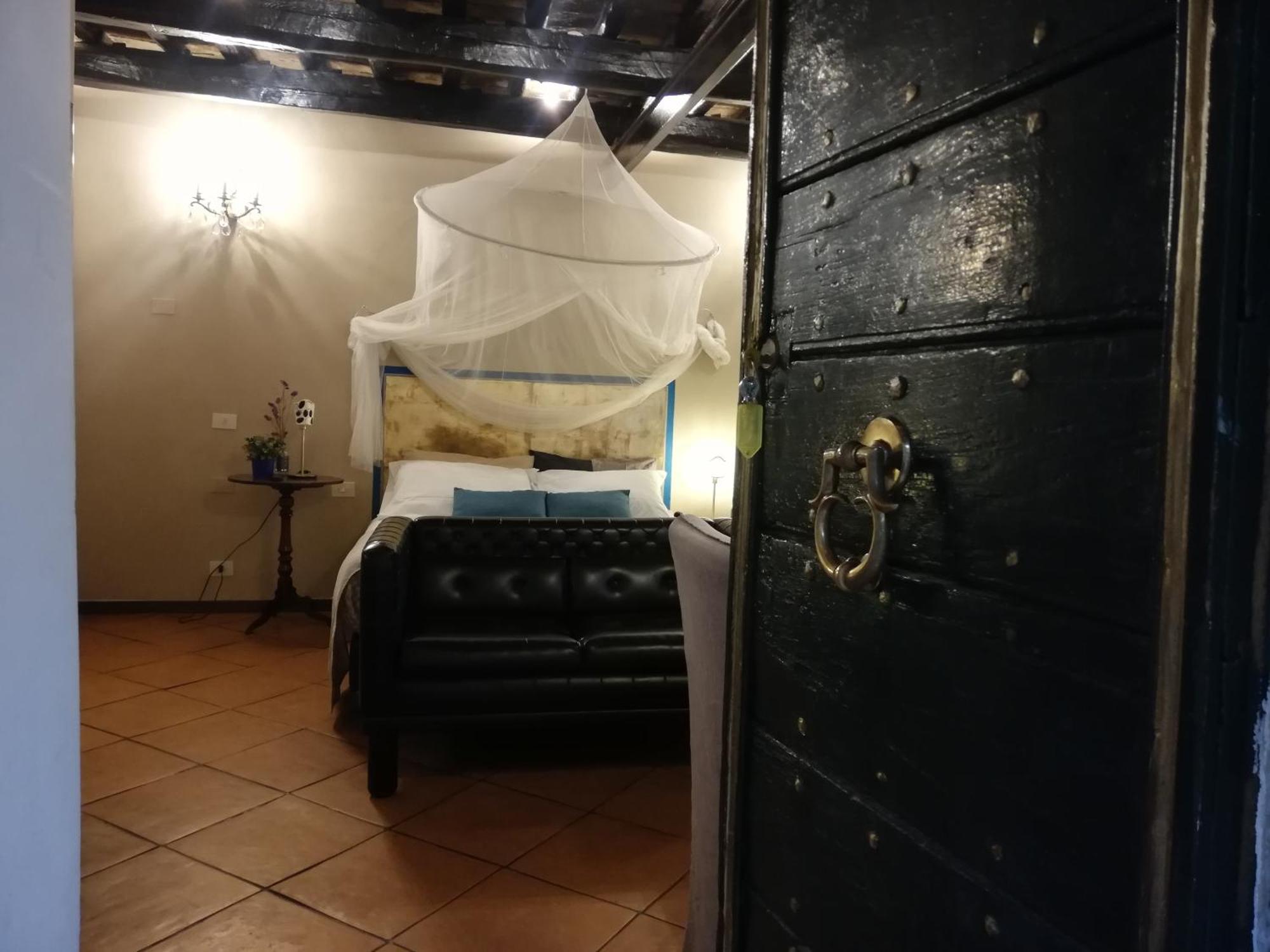 Apartments Campo De Fiori Рим Экстерьер фото